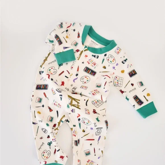 Get Cozy with Organic Colorful Rompers - Perfect for Sleeping or Strolling! - Picture 5 of 9